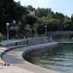 Double Krk 5294b Πανσιόν Krk Town