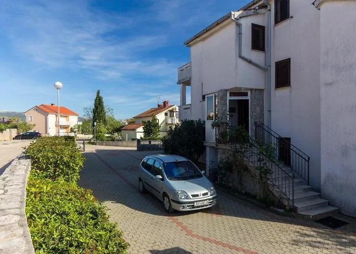 Double Krk 5294b 3* Krk Town